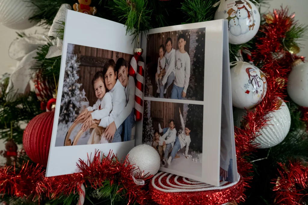 Famille organisée ou joyeusement farfelue : et si c’était ça, la magie de Noël ?