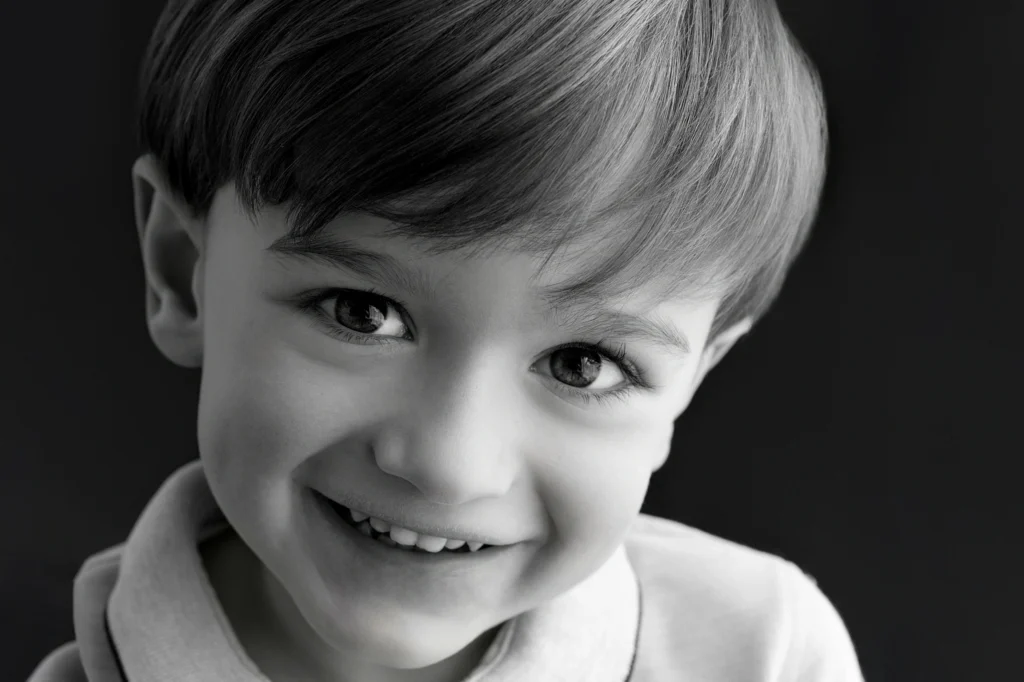 Portraits d'enfants en noir et blanc